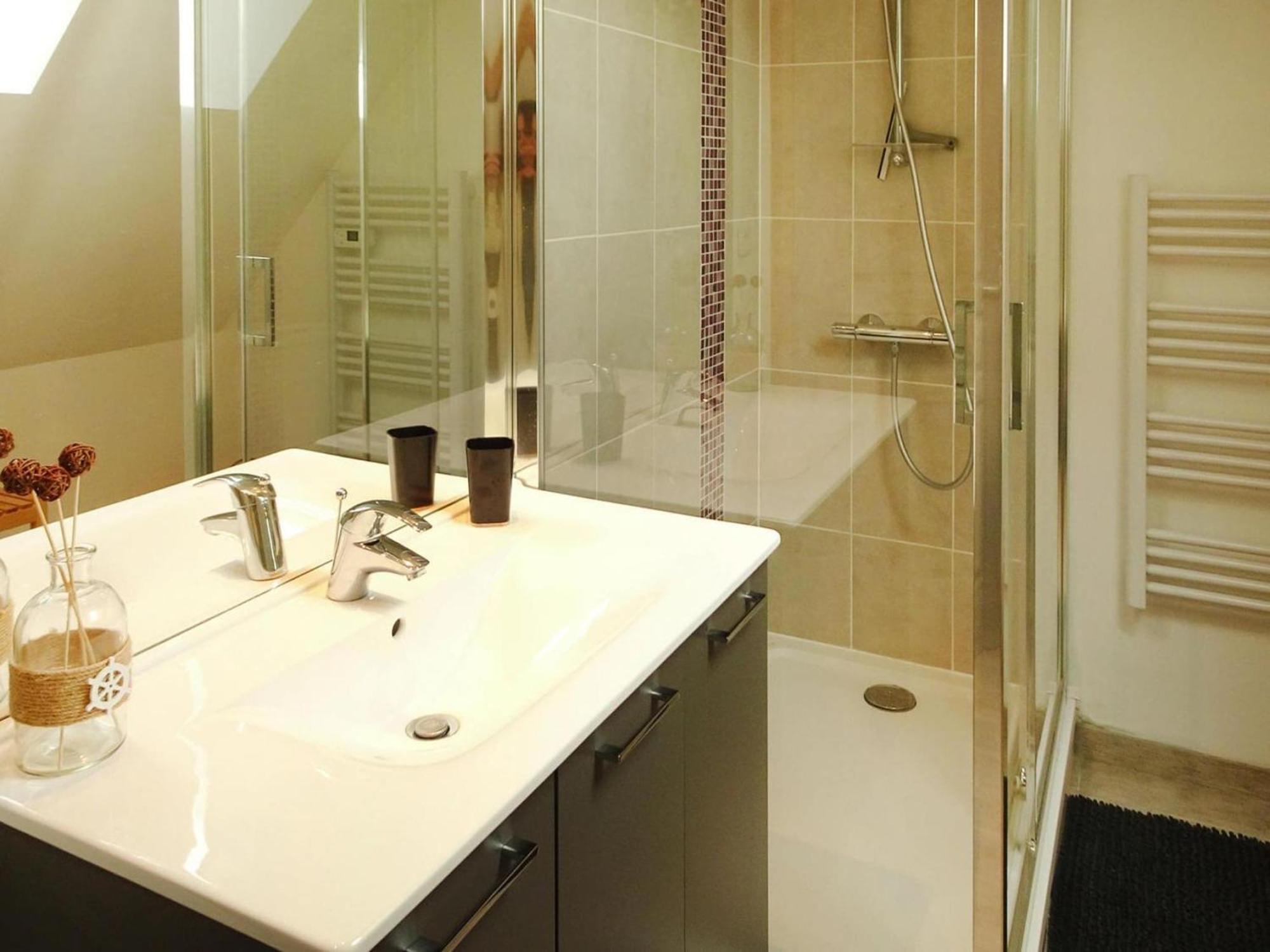 Semi-detached House, Brucheville Holiday home Carentan-les-Marais